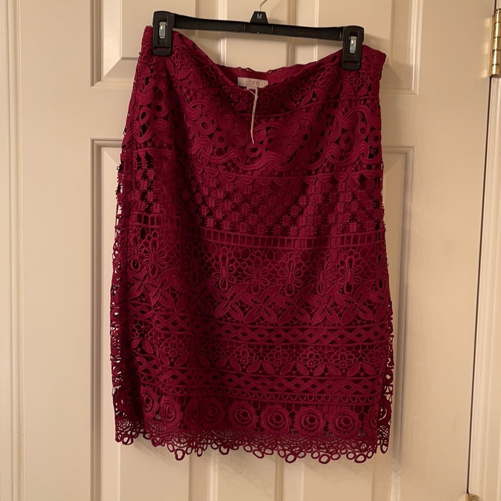 This skirt has never been worn.